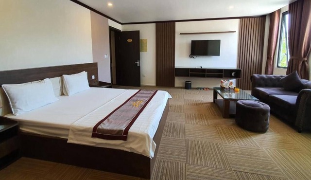 Hoang Gia II Hotel
