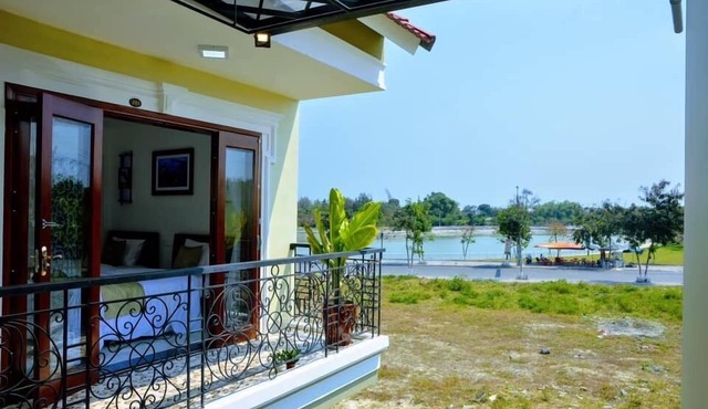 Hoi An Lake Shore Homestay