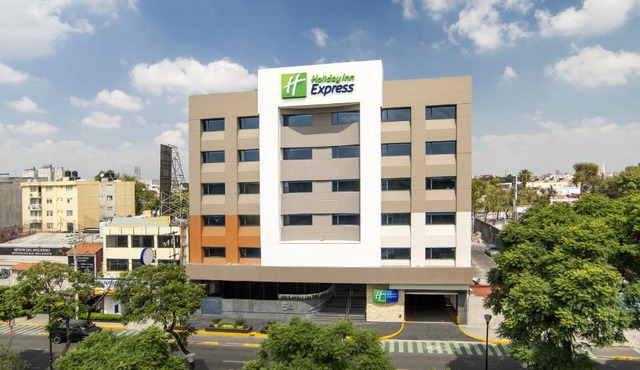 Holiday Inn Express - Mexico Basilica by IHG