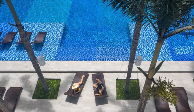 Holiday Inn & Suites Saigon Airport by IHG
