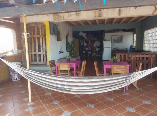 hostal la playa vallarta