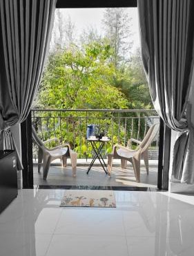 Hostel Nha Tia Near Beach Grandworld Phu Quoc