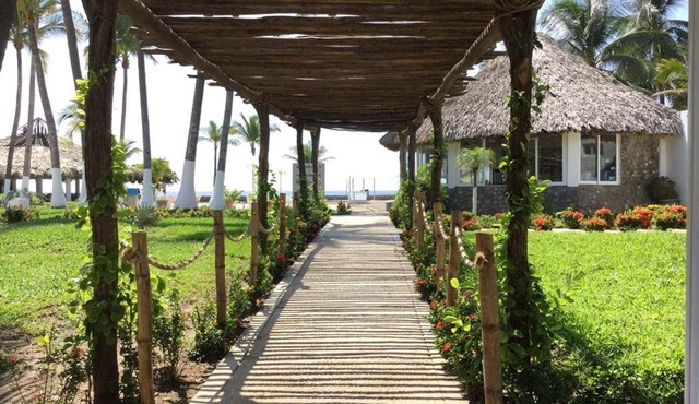 Hotel Arista Bugambilias