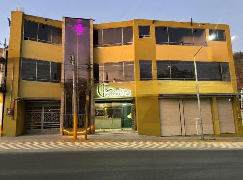 Hotel Azomali plus