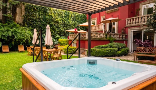 Hotel Boutique Casa Alebrije