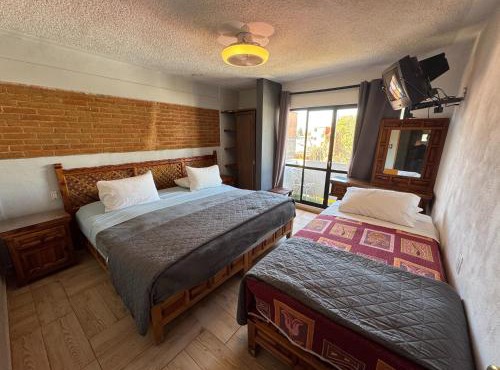 Hotel Bungalows La Era