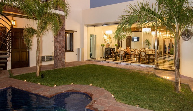 Hotel Industria