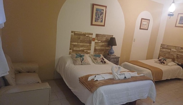 Hotel Los Faroles, Villa del Carbón