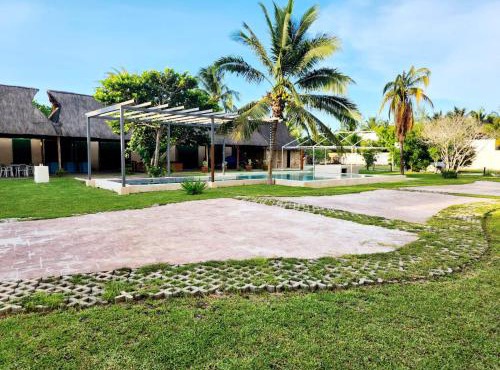 Hotel Otoch Apartments