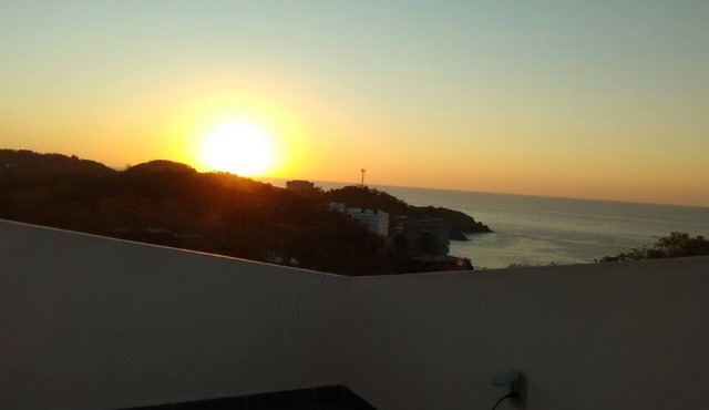 House 100 meters from the Pantheon beach, with private pool and splendid atmosphere.