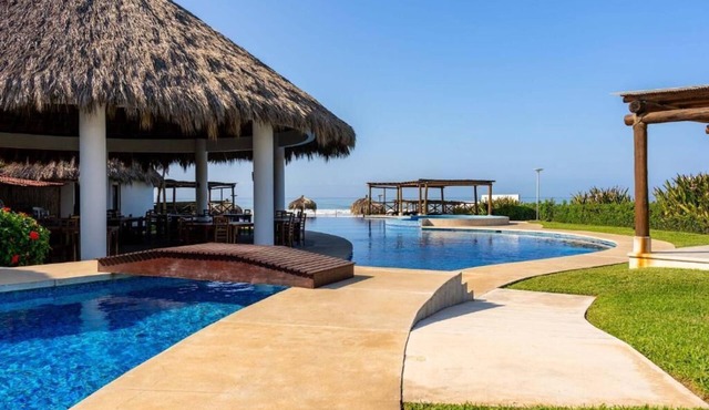 House with access to the Beach Club | 5 min walking distance