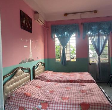 Huỳnh Hương Guesthouse