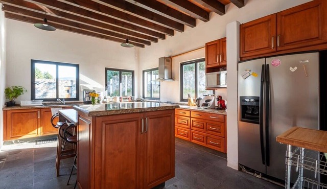 Incredible Estate in Valle de Bravo