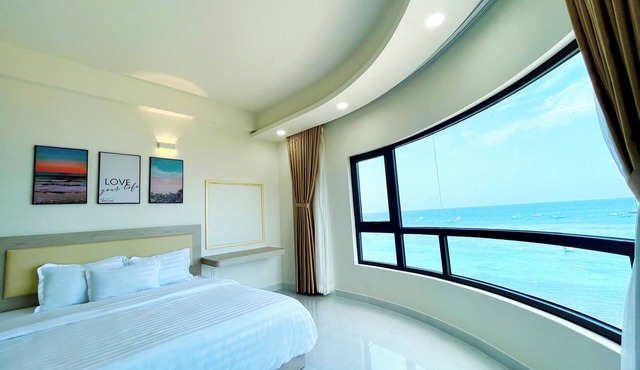Island Sunset Hotel