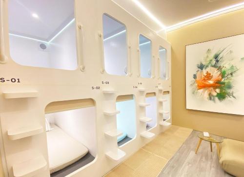 Japanese Sleep Box Da Nang Airport
