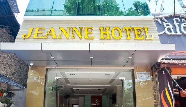 Jeanne Hotel