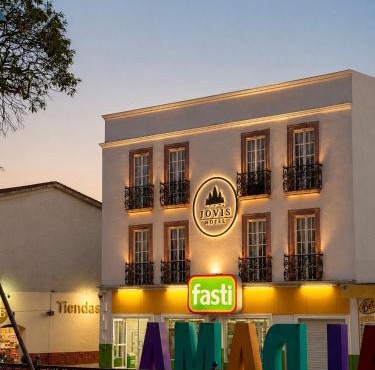Jovis Hotel - Lujo Cultural