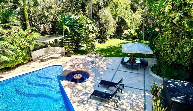 JUST JUNE: Luxury Escape-50% off selected nights -maid included.
