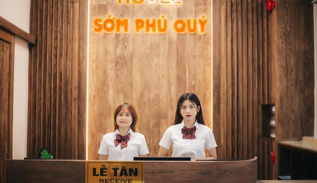Khách sạn Sớm Phú Quý - Ninh Thuận