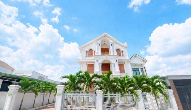 Khách Sạn Và Căn Hộ Nam Sơn Đắk Lắk