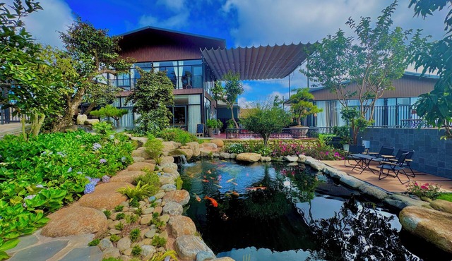Khu Vuon Cua Nang Le Jardin De Nang