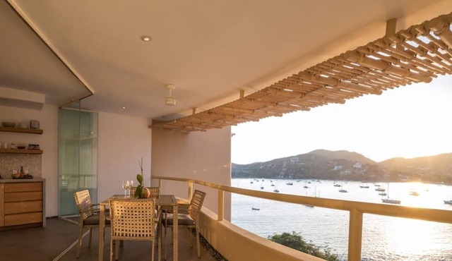 KK 401 Villa, Modern Sanctuary in front of the sea for adults only