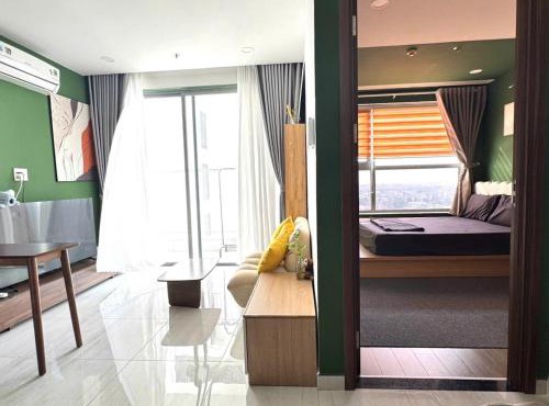 Koala 1BR Apartment w Pool,Gym near Becamex Tower