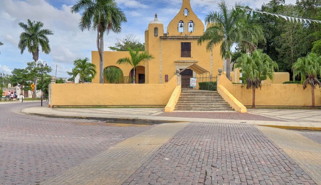 La Ermita Suites in Merida Centro with Pool - Historic Church Front