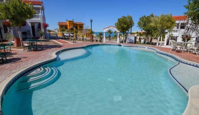 La Hacienda Condo 10