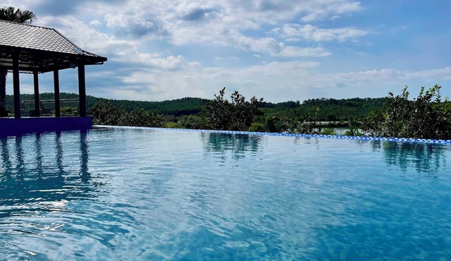 La Vela Legacy Resort