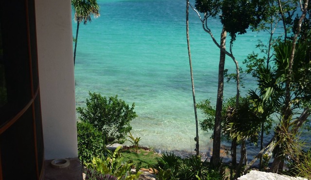 LAKEFRONT AMAZING VILLA! away from the hustle & Bustle ~Dock Palapa Kayaks SUP~B