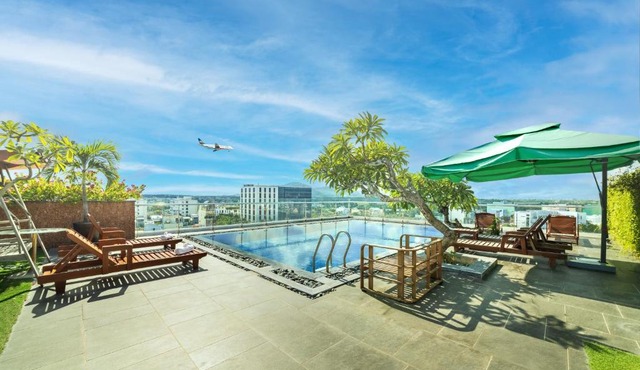 LAM Apartment & Hotel Danang - Quiet Living in Modern Comfort