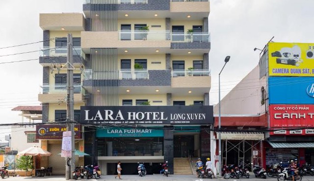 LARA HOTEL LONG XUYÊN