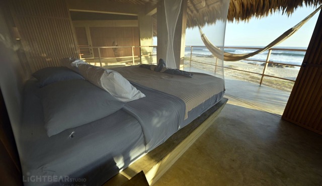 Las Palmas: fine designed room in a spectacular front beach setting.