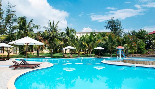 Lazi Beach Resort