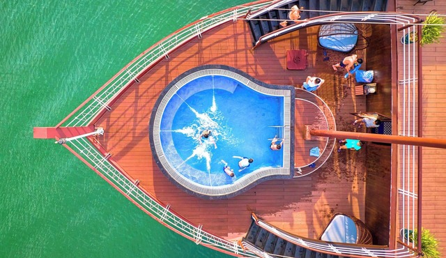 Le Journey Elegance Cruise