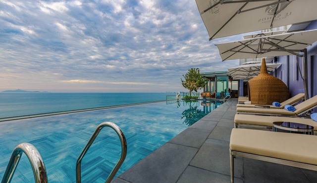 Le Sands Oceanfront Danang Hotel
