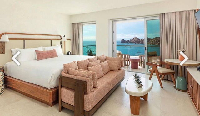 LOOK! Cabo San Lucas Ocean Views, Private Balcony with Hot Tub & Resort Comfort