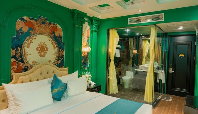 Lotus Aroma Hotel