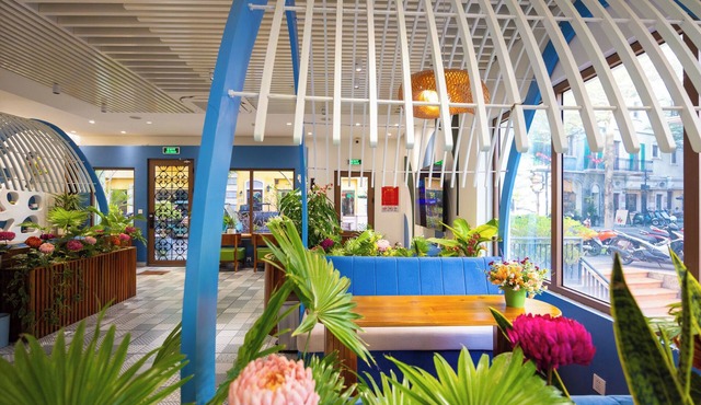 Lotus Home Cafe – Budget