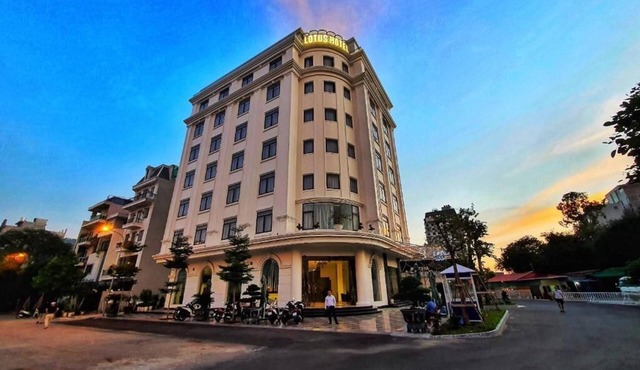 Lotus Hotel & Apartment