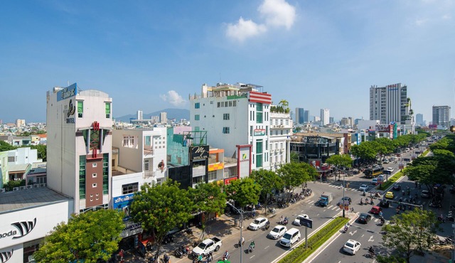 Lotus Rock Hotel - Da Nang City