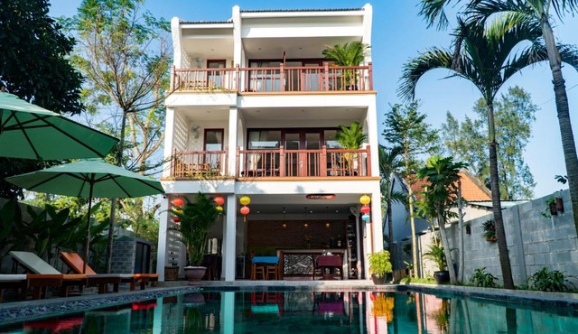 Louis Villa Hoi An