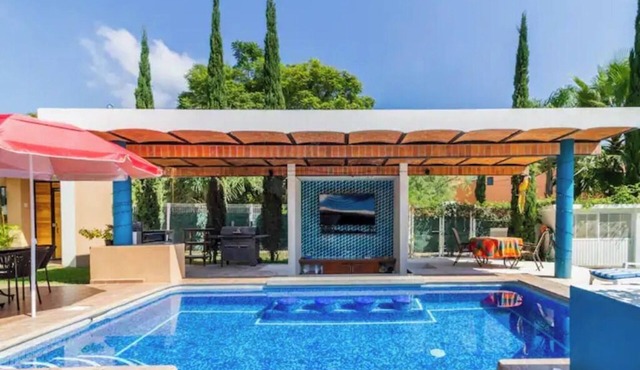 Lovely bungalow with WiFi in Chapala Haciendas