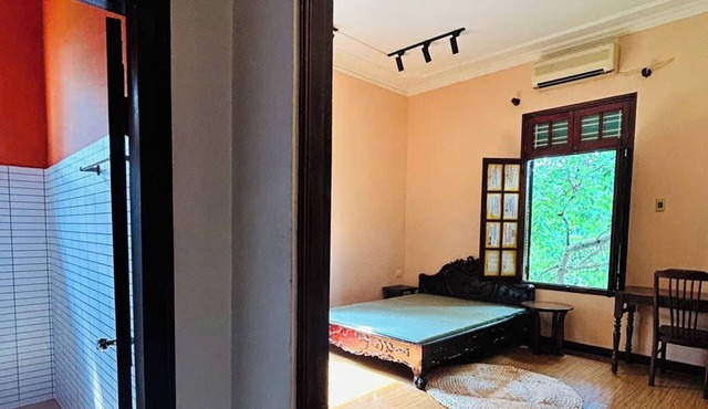 Lovely lodge with AC in vibrant Hà Nội