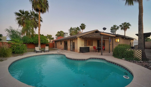 Lovely Pool Home in a Quiet Upscale Neighborhood!