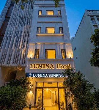 Lumina Sunrisebay Homestay