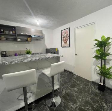 Luna House
