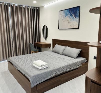 Lux9 Home - High-Floor 55m Apartment - City View & Free Pool