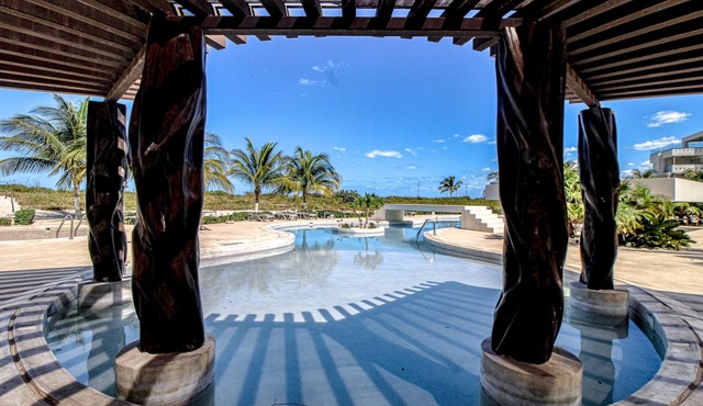 Luxe apartment with on-site pools, sundeck, & beach access